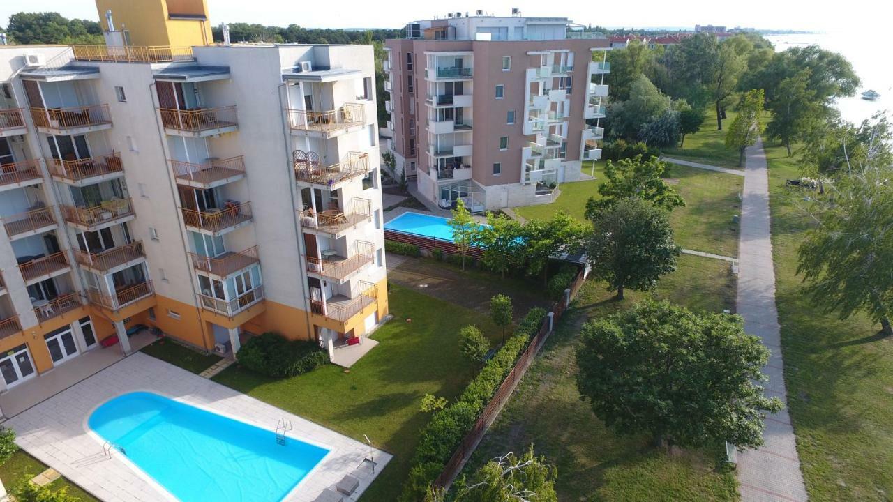 Viktoria Apartmanok Siófok Eksteriør billede